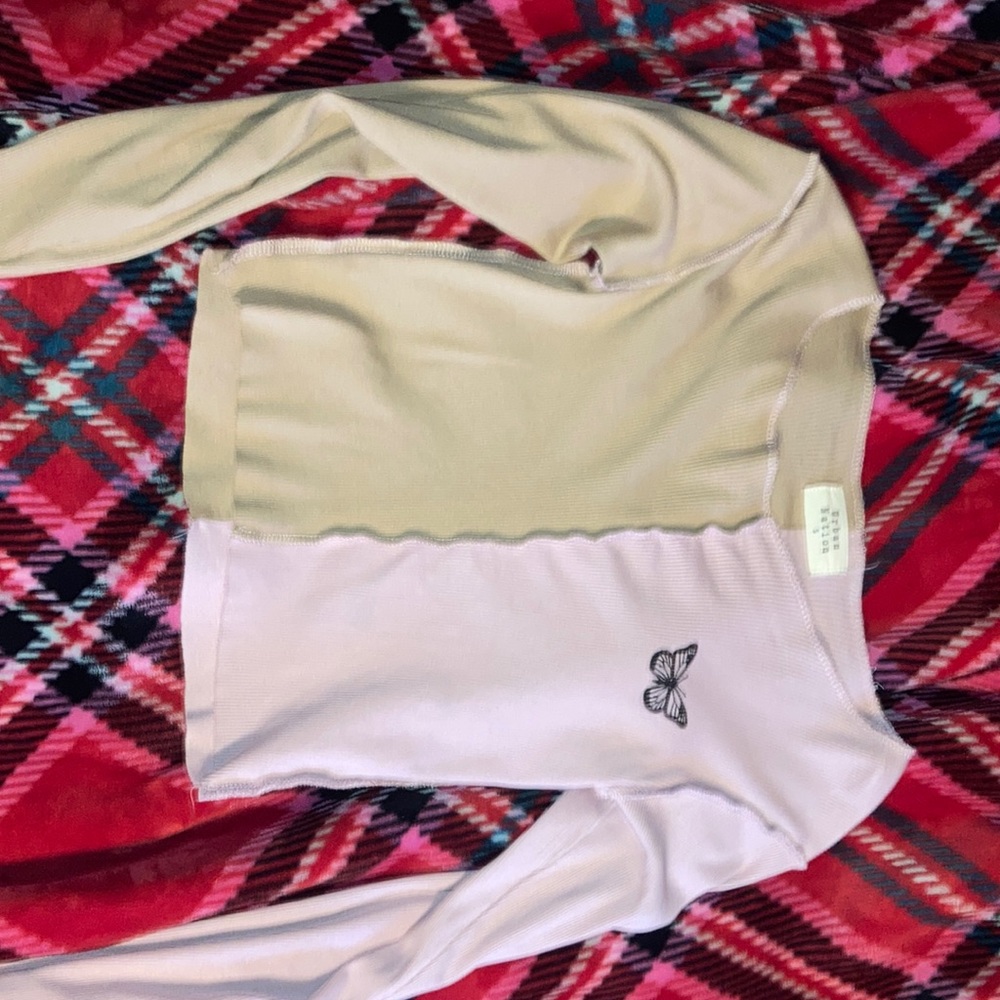 Pink and tan long sleeve cropped top
